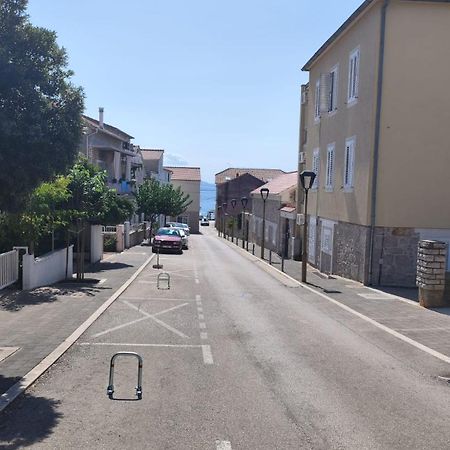 Apartments Suri Vodice Luaran gambar