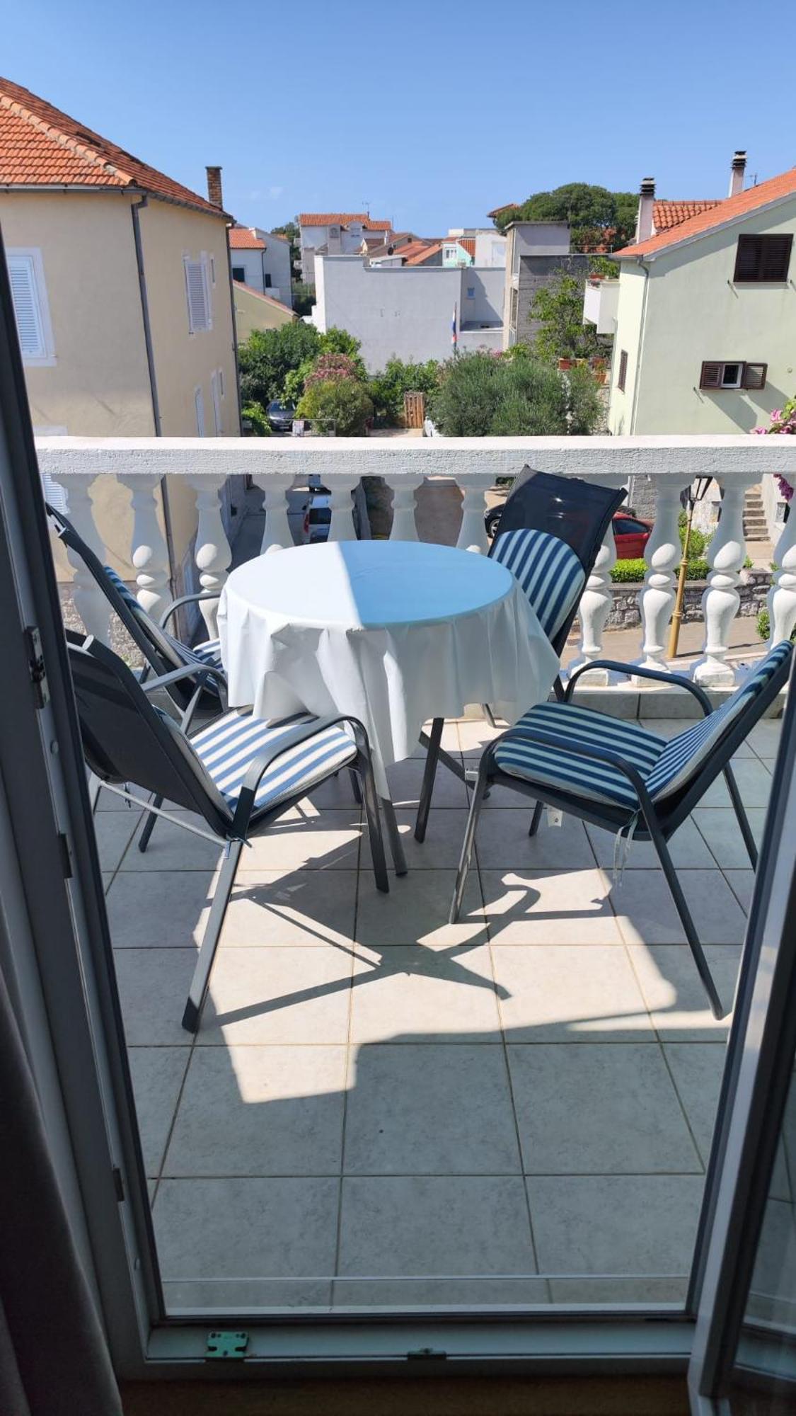 Apartments Suri Vodice Luaran gambar